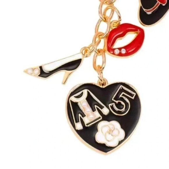 2 LEFT! Cute High Heel Lips No.5 Keychain - Picture 3 of 4